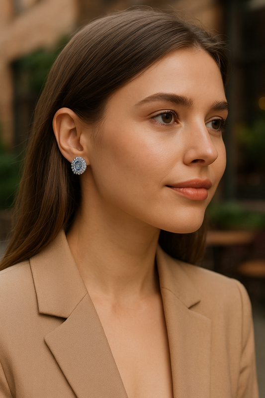 Silver Round Stud Earrings – Classic & Elegant