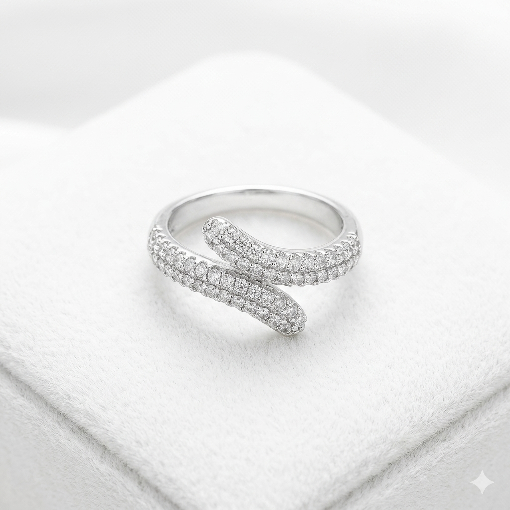 Elegant Silver Ring – Minimal & Stylish Design