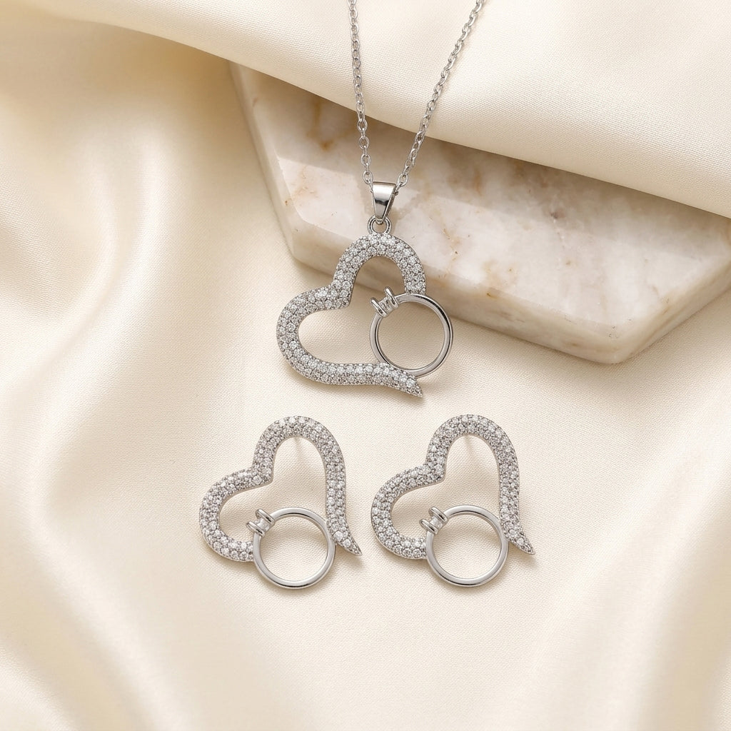 Heart Shape Pendant Necklace – Elegant Romantic Jewellery for Women