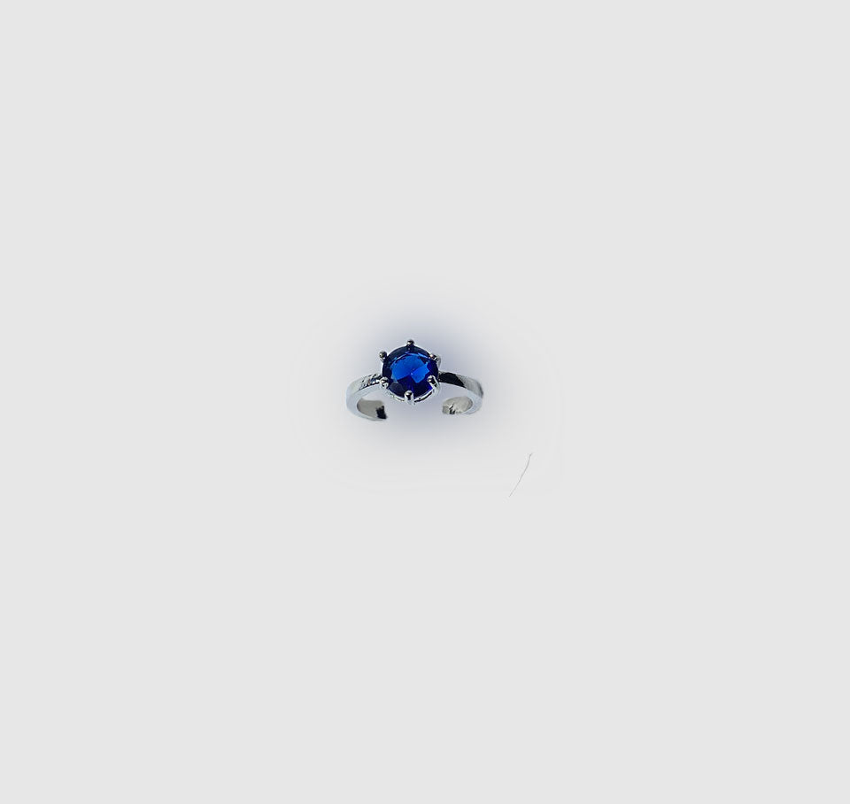 Elegant Single Stone Ring