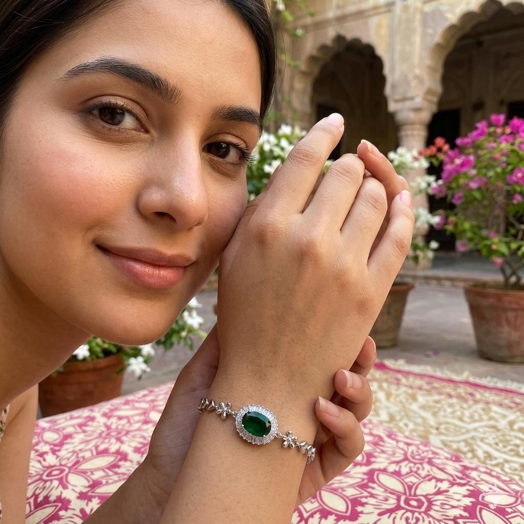 Silver Green Stone Bracelet – Elegant & Stylish
