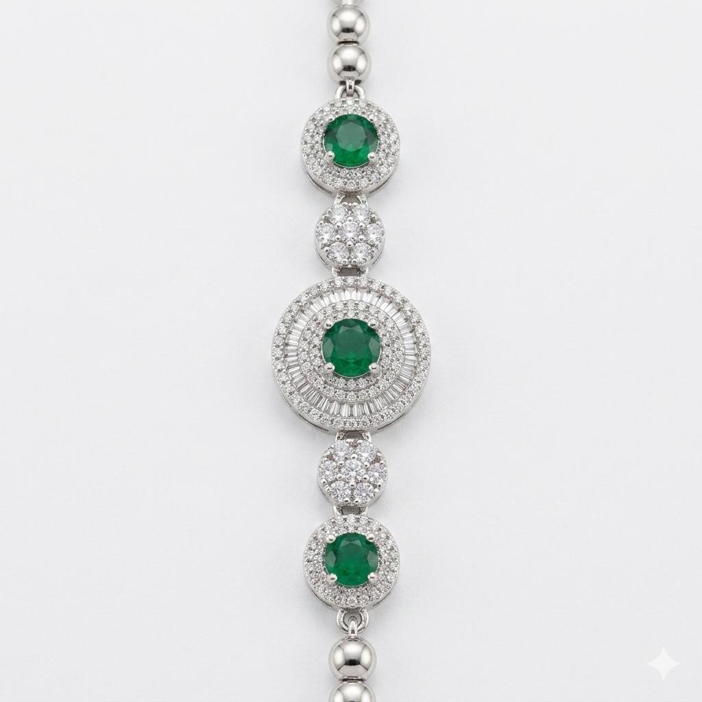 Green Stone Bracelet – Elegant & Eye-Catching