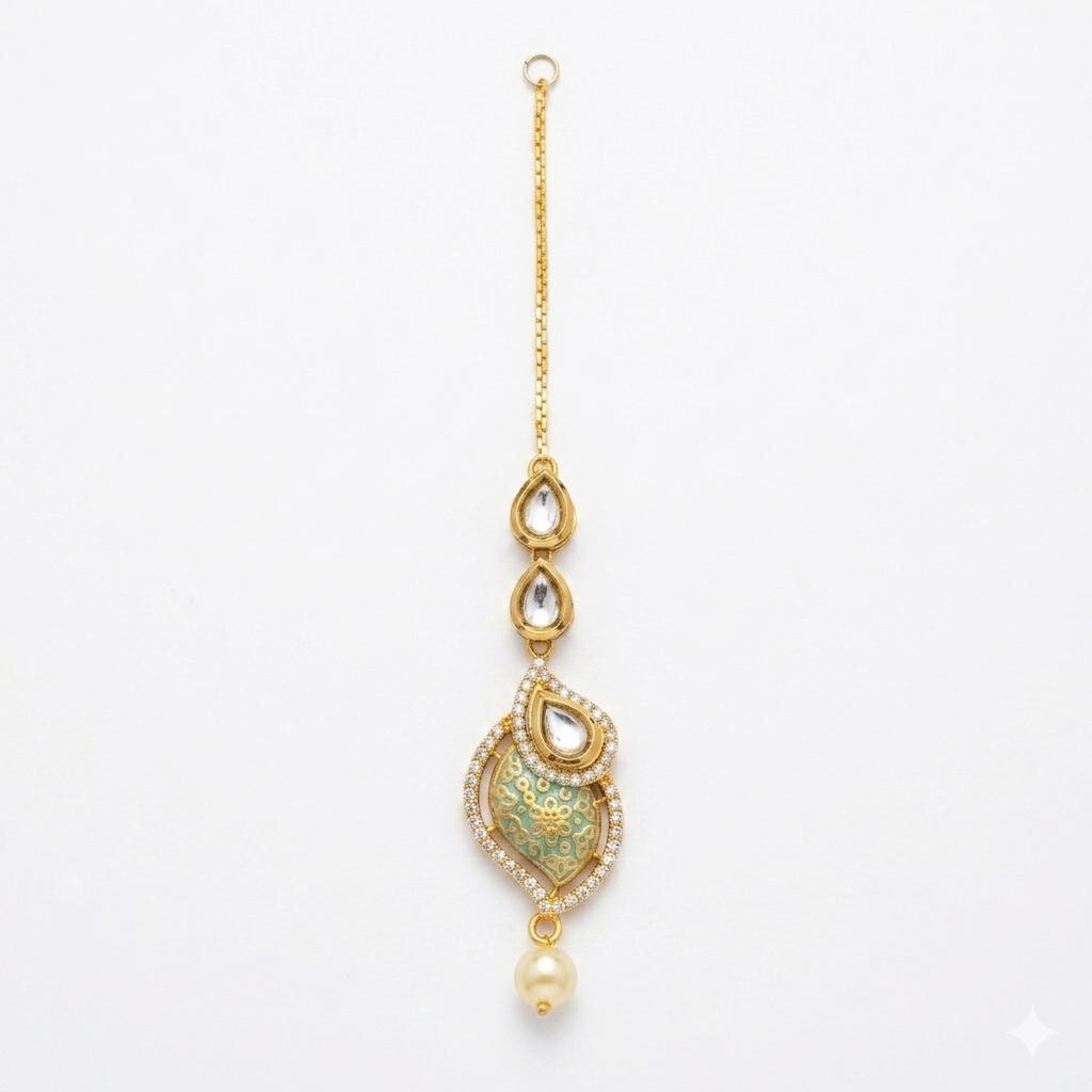 Elegant Gold Plated Bindia – Traditional & Stylish Forehead Jewelry