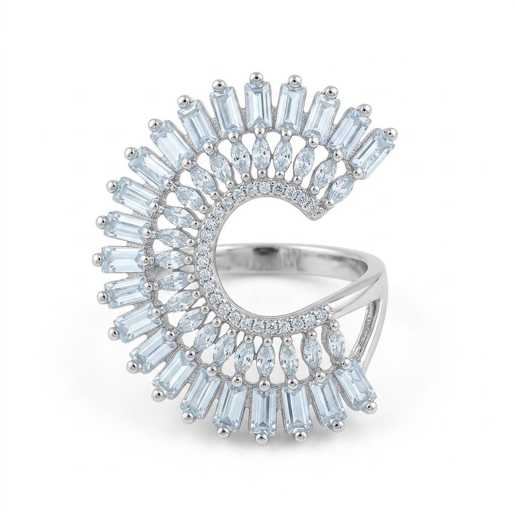 Luxury Zircon Halo Ring Elegant Silver Plated Statement Ring for Women