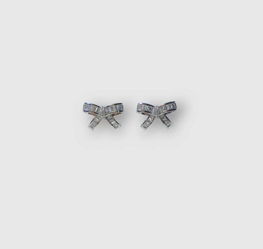 BOW EARRING