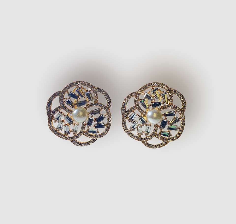 Bold Gold Round Studs