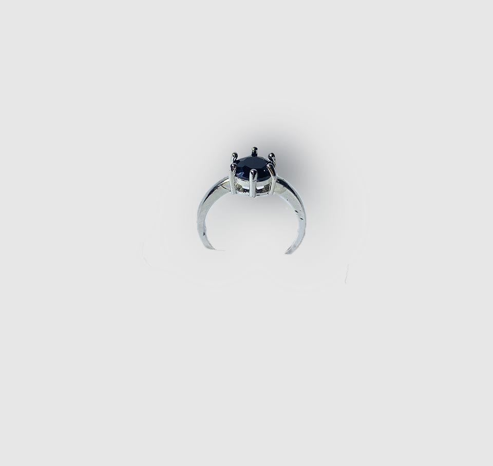 Elegant Single Stone Ring