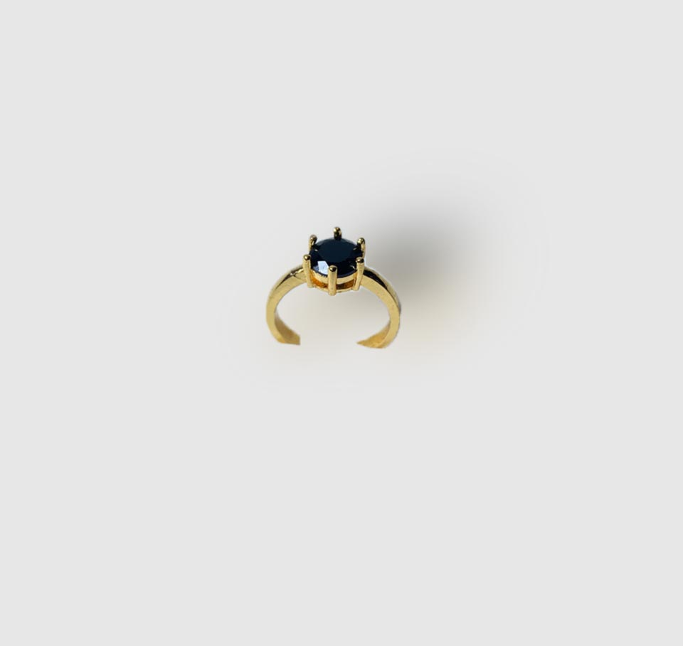 Elegant Single Stone Ring