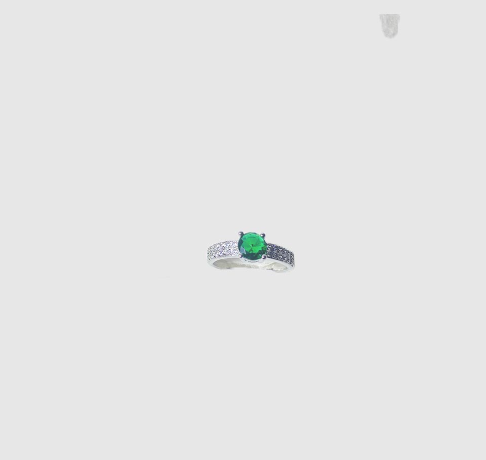 Elegant Green Stone Ring